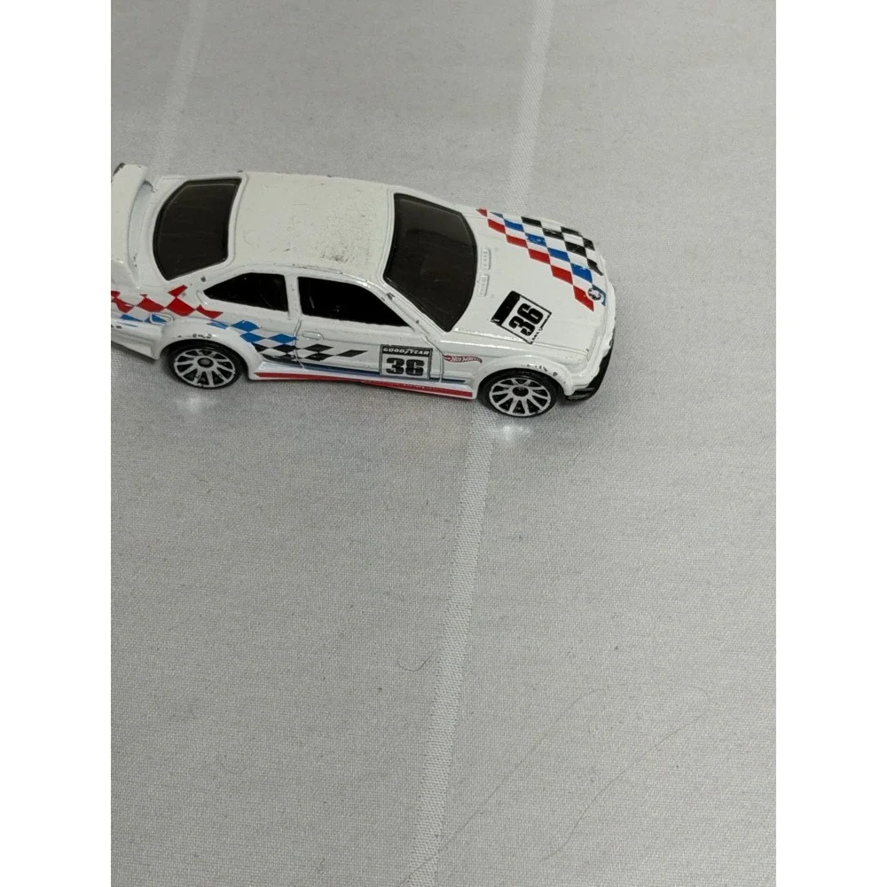 Hot Wheels 5-Car Loose Lot Exotic Race Cars & Rally (Porsche, Acura, Dimachinni)